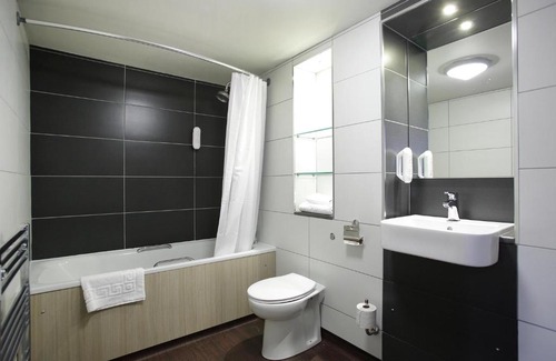 Inverness City Centre Hotel | The King's Highway Wetherspoon