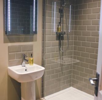 Swindon Hotel | The Kings Arms