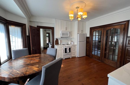 The Kingsway House | The Kingsway Getaway