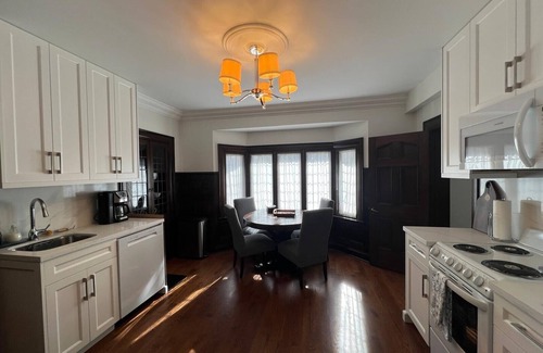 The Kingsway House | The Kingsway Getaway