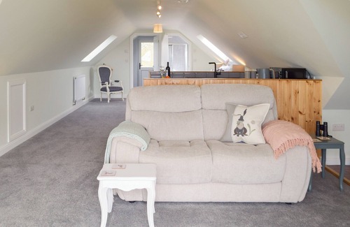 Haverfordwest Cottage | The Kite's Nest - UK38628