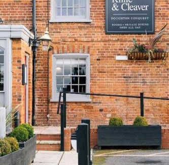 Bedford Hotel | The Knife & Cleaver