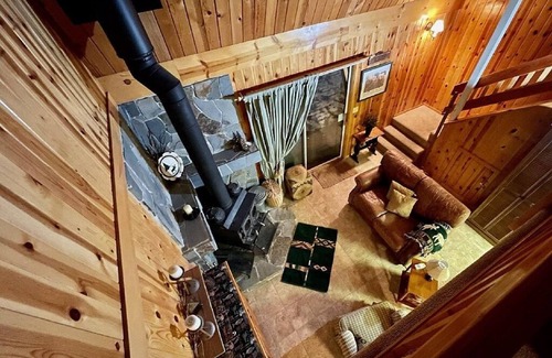 Cold Springs Cabin | The Knotty Pine! Minutes to DODGE RIDGE SKI RESORT!