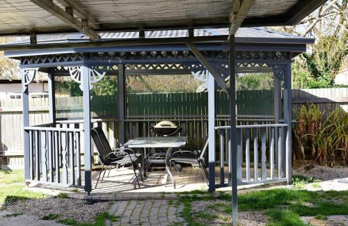 Moss Vale House | The Kookaburra house in Moss Vale 5Br Pet friendly