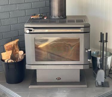 Moss Vale House | The Kookaburra house in Moss Vale 5Br Pet friendly