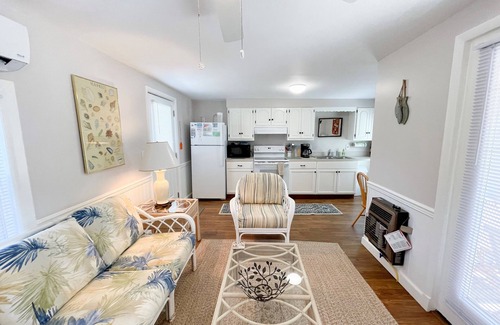 Ocracoke House | The 'L': Located in a quiet private setting. Dock.