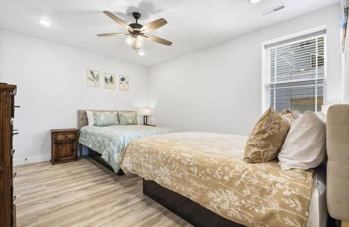 Indian Point House | The Lake Fish-Amazing Views-Sleeps 24-indoor-outdoor pools