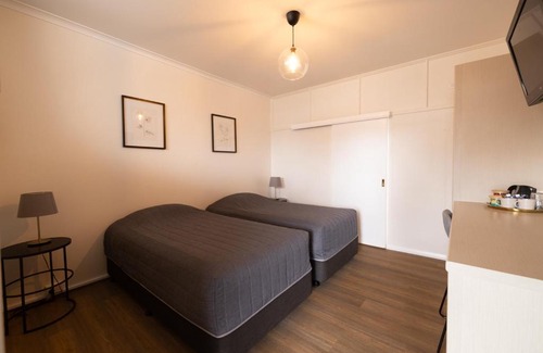 Bungendore Hotel | The Lake George Hotel
