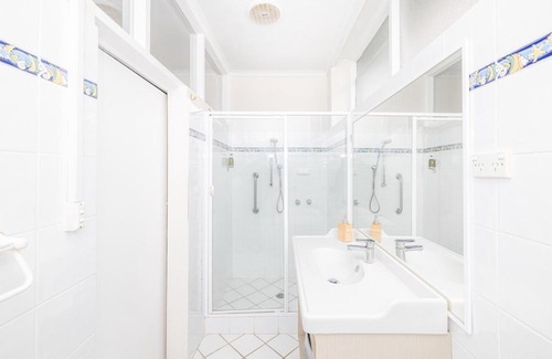 Bungendore Hotel | The Lake George Hotel