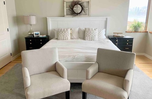 Nelson House | The Lake House