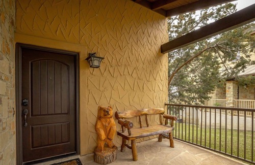 Jonestown House | The Lake Travis Hilltop Hideaway