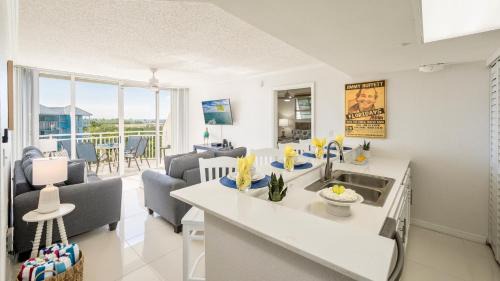 Key West Apartment | The Larks Landing by Last Key Realty
