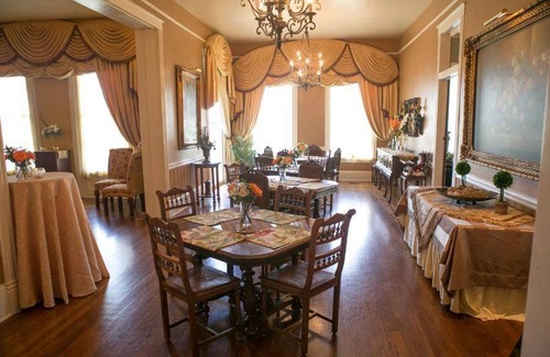 San Jacinto Bed & Breakfast | The Lasker Inn
