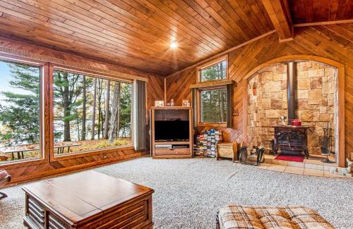 Lac du Flambeau House | The Lazy Loon