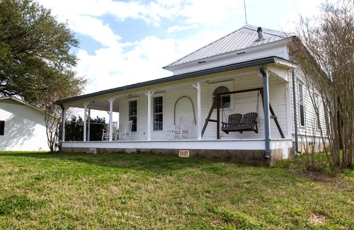 Cedar Creek House | The Lazy W Ranch House