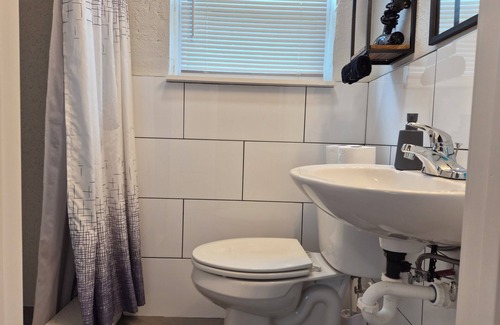 Hot Springs Apartment | The Lebowski at PWC