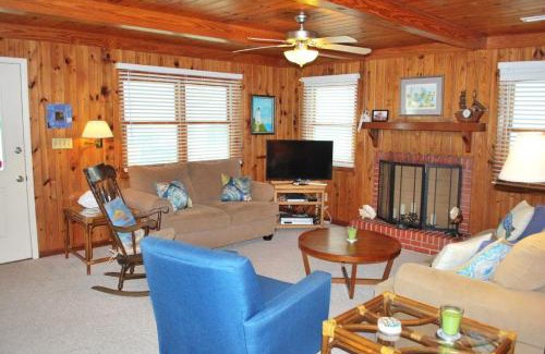 Holden Beach House | The Lee Cottage home