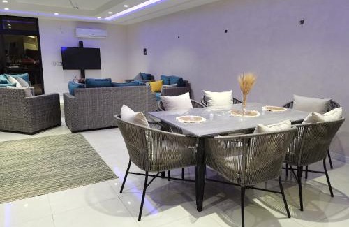 Al-Maghtas Villa | The Legend Villa فيلا الاسطوره