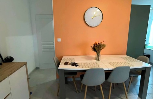 Romorantin-Lanthenay Apartment | The little "Sunshine" cosy