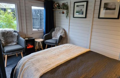 York Apartment | The Little Hide - Adult Only Camping Pods