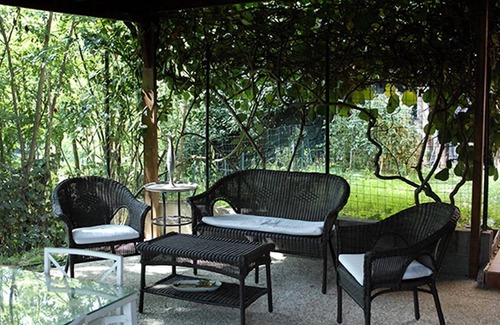 Garlasco House | The Little House in the Park.