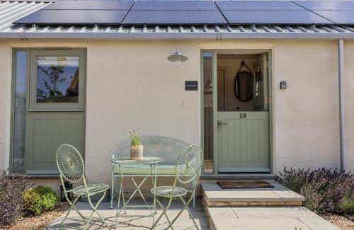 Burford House | The Little Loft