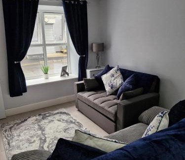 Warrenpoint House | The Little Red Door