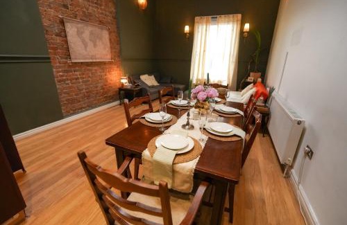 St George's Quarter Apartment | The Liverpool Loft in city centre