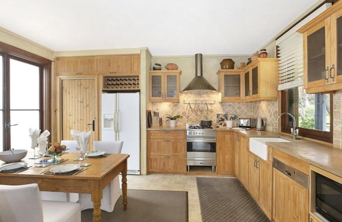 Robertson Villa | The Lodge at Linden Hall