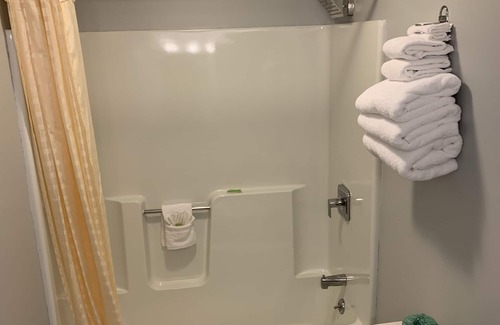 Kennebunkport Hotel | The Lodge at Turbat's Creek