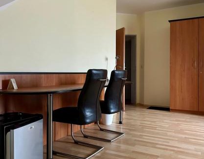 Grafenwohr Hotel | The Lodge Hotel by American Ease Grafenwoehr