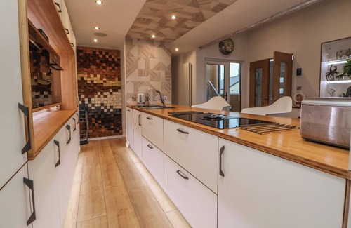 Holywell Cottage | The Lodge @ Racecourse House