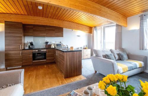 Leiston House | The Loft - Aldeburgh Coastal Cottages