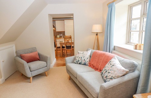 Stow-on-the-Wold Cottage | THE LOFT, family friendly in Stow-On-The-Wold