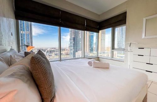 Downtown Dubai Apartment | The Lofts, Burj Khalifa View