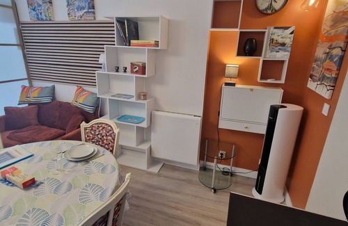 Trouville-sur-Mer Apartment | The London house, very nice and cosy apartment - 50m from the beach, unbeatable location!