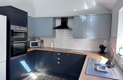 North Walsham House | The Long Barn, Brick Kiln Barns, Dilham - Sleeps 6 in Luxury - Dog Friendly