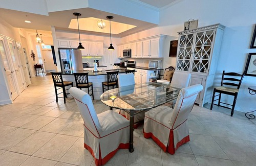 Orange Beach Condo | 🌴The lower the latitude the better my attitude🏖️
