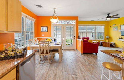 Atlantic City House | ❤️ The Lucky Beach House! Steps to Beach, Restaurants, and Fun! Amazing Views!