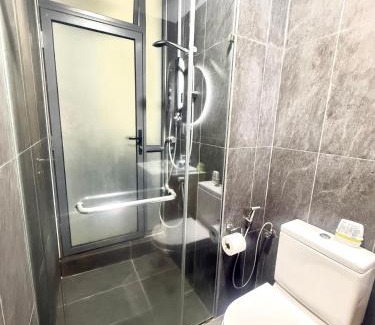 Gua Apartment | The Luxe KLCC by LikeHome