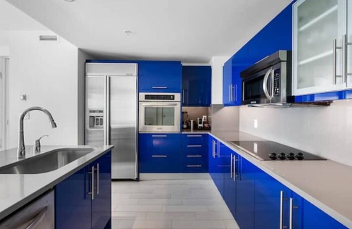 Central Beach Resort | The Luxurious W hotel Residence Beachfront Condo Oasis