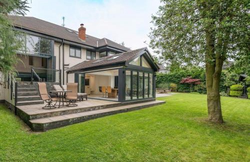 Aughton Villa | The Luxury Country Home