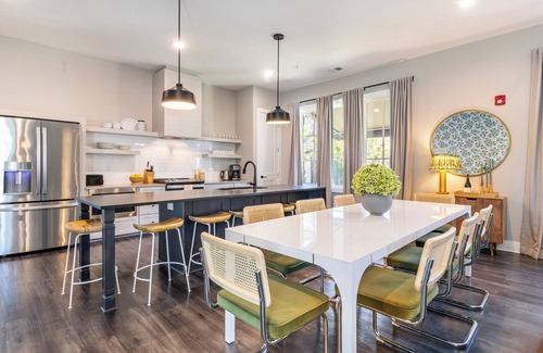 Germantown Apartment | The Magnolia #1 by AvantStay | Minutes to Downtown
