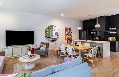 Germantown Apartment | The Magnolia #12 by AvantStay | 5 Mins to Downtown