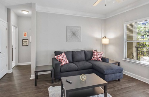 Dunwoody Apartment | The Majestic Mayson Home