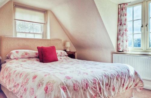 Horncastle House | The Mansion Cottage
