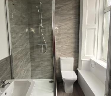 Criccieth Hotel | The Marine Hotel