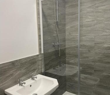 Criccieth Hotel | The Marine Hotel