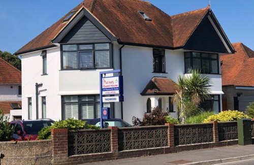 Poole House | The Mariners Guest House
