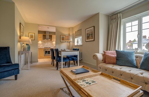 Oxford Apartment | The Marlborough Suite Vanbrugh 3 | Oxford Holiday Let | 2 Bedrooms & Sleeps 4